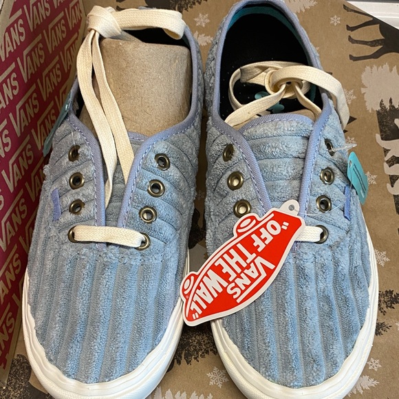 Vans Light Blue Corduroy Shoes - Picture 2 of 6